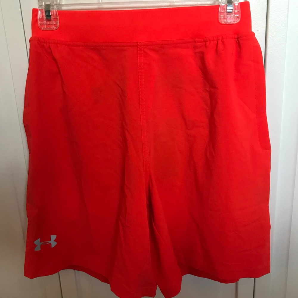 NWT Men’s Under Armour Running Shorts